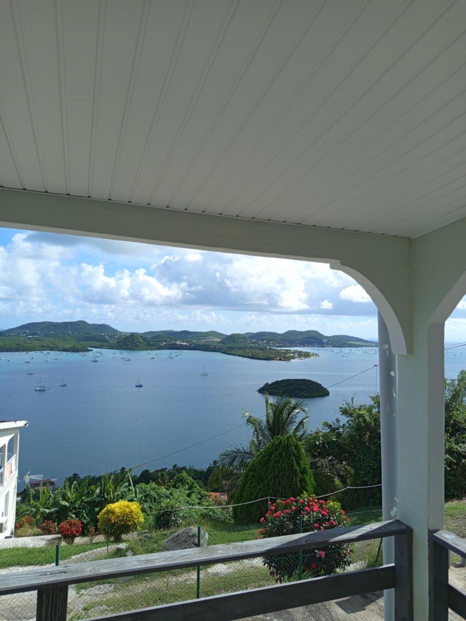 "Au Magnifique Vue " Villa Le Marin Luaran gambar